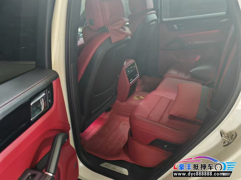 23年保时捷卡宴轿车抵押车出售