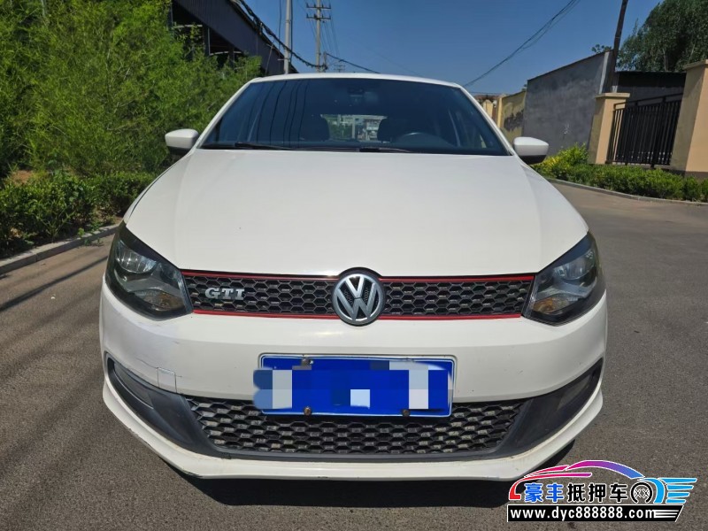 15年大众polo轿车抵押车出售