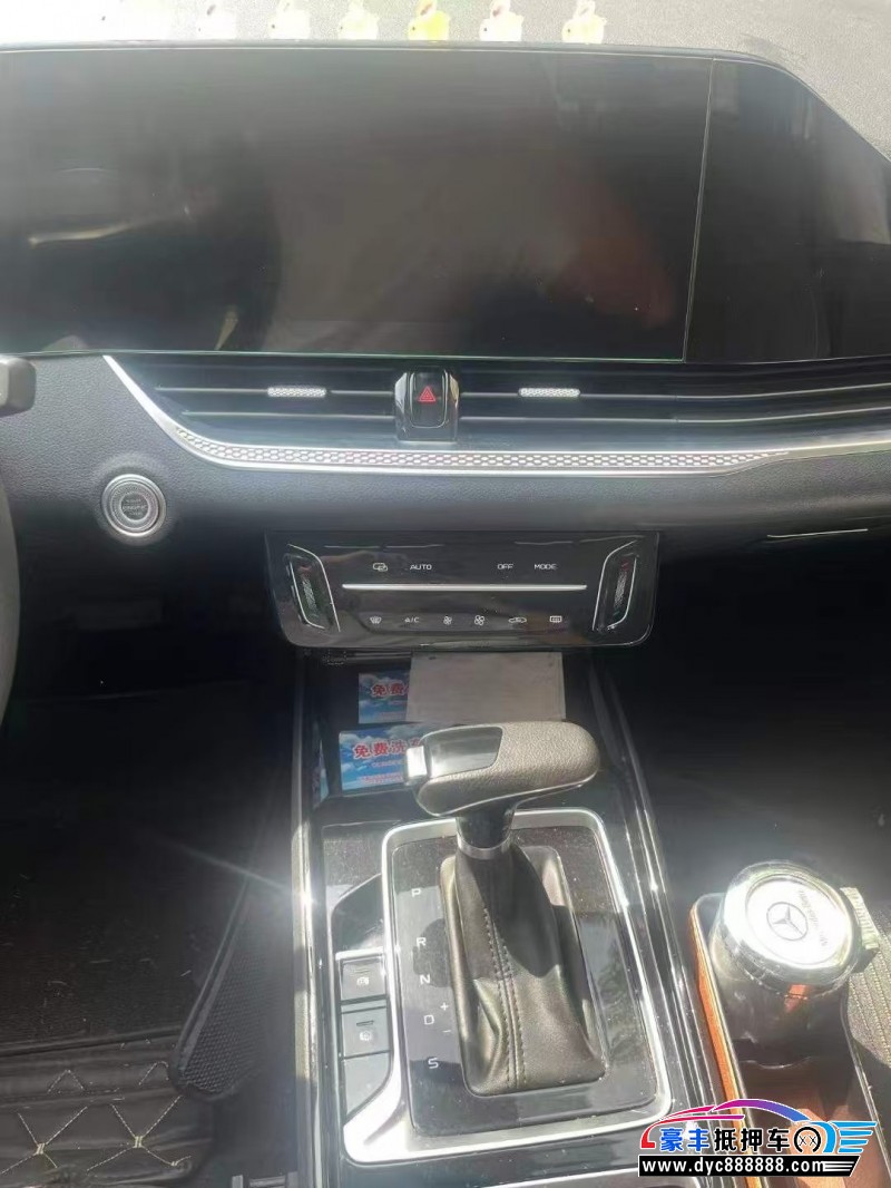 23年奔腾B70轿车抵押车出售