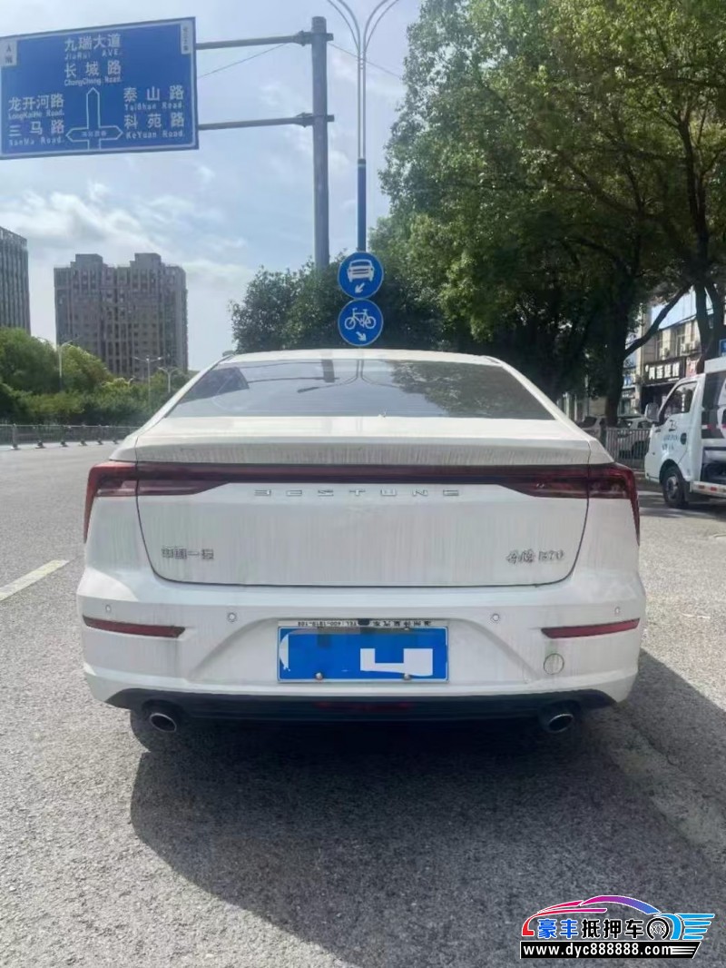 23年奔腾B70轿车抵押车出售