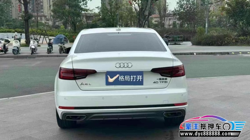 19年奥迪A4L轿车抵押车出售