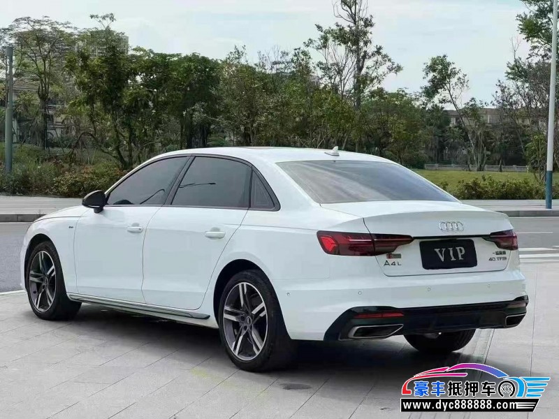 22年奥迪A4L轿车抵押车出售