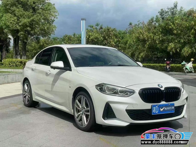 19年宝马1系轿车抵押车出售