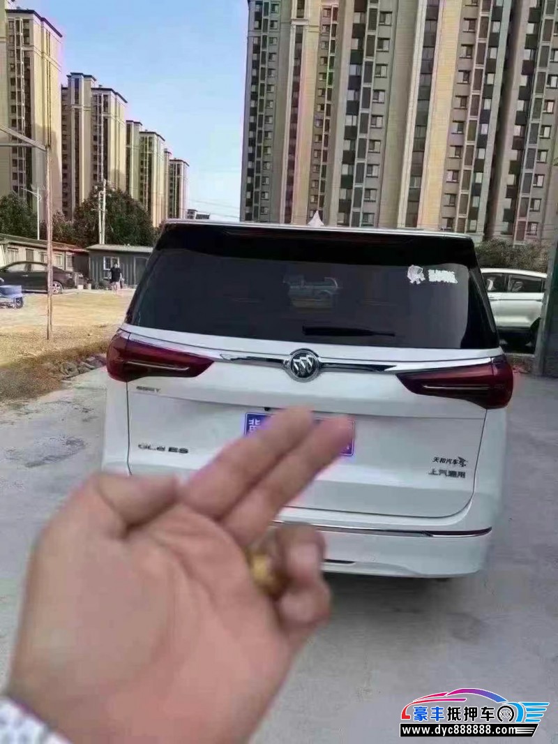 21年别克GL8MPV抵押车出售