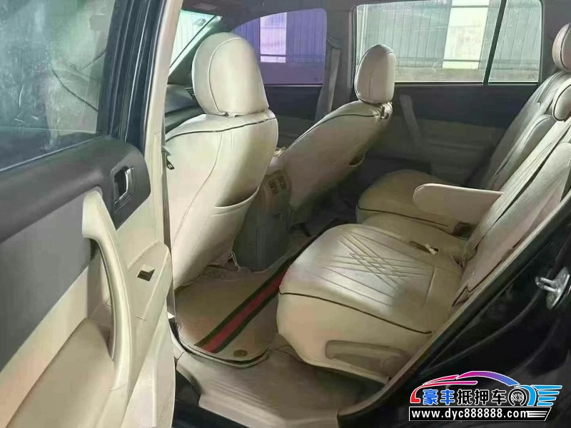 14年丰田汉兰达轿车抵押车出售