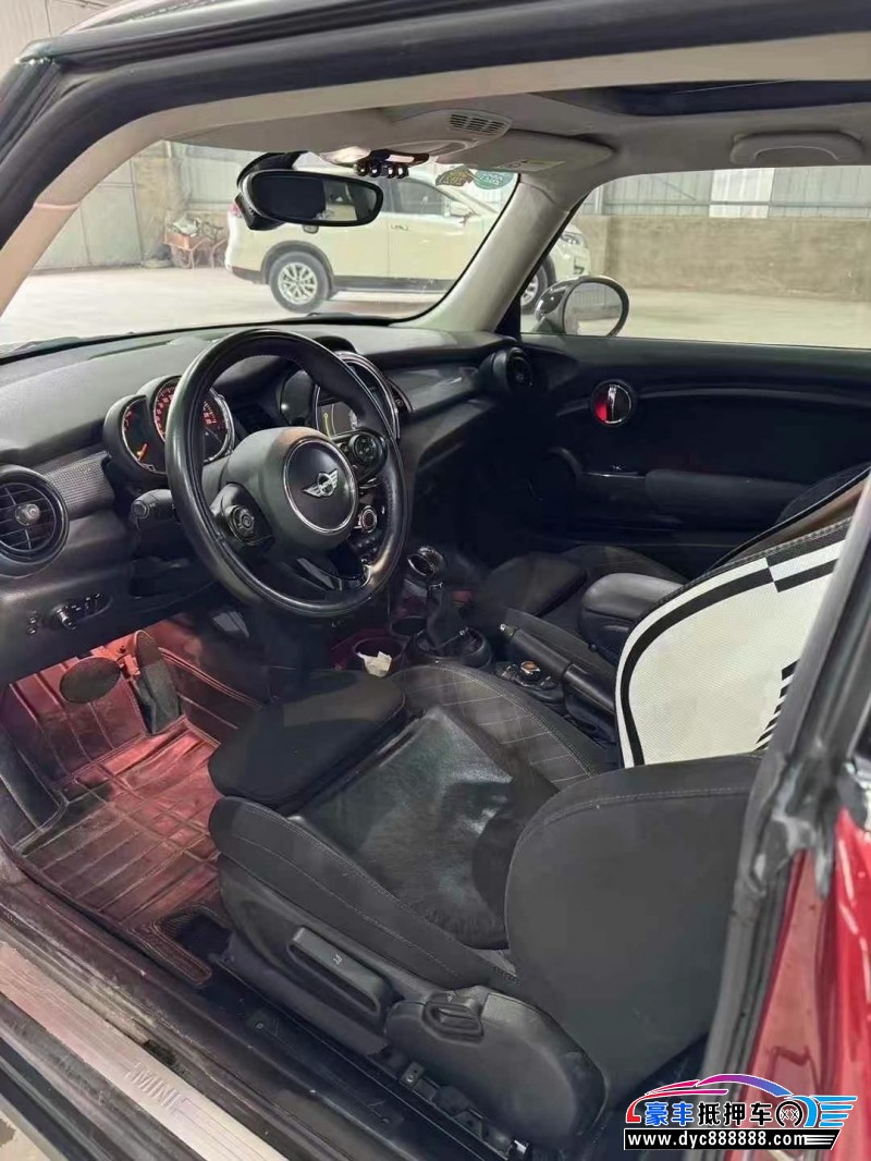 17年宝马MINI轿车抵押车出售