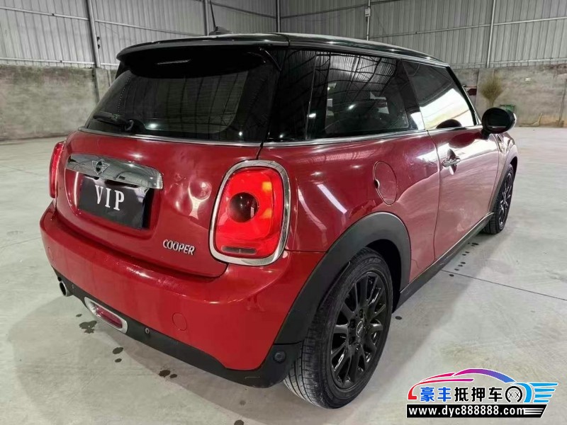 17年宝马MINI轿车抵押车出售