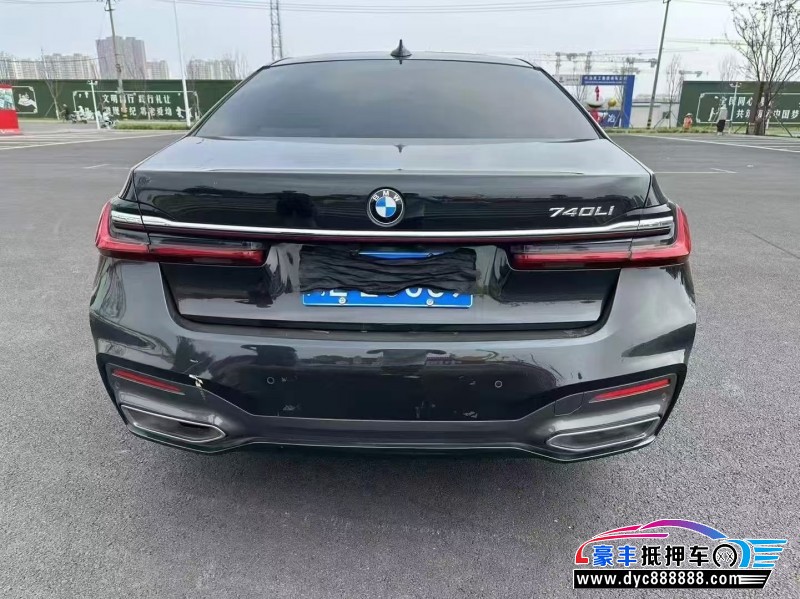 21年宝马7系轿车抵押车出售