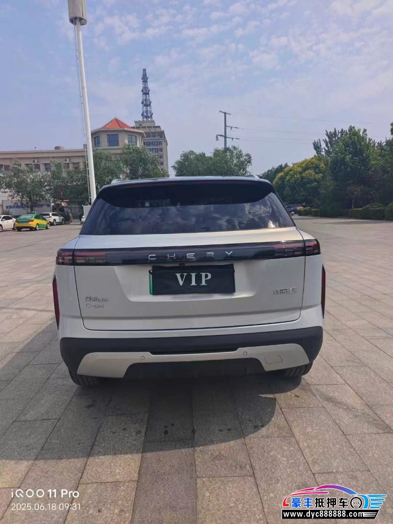 25年奇瑞探索轿车抵押车出售