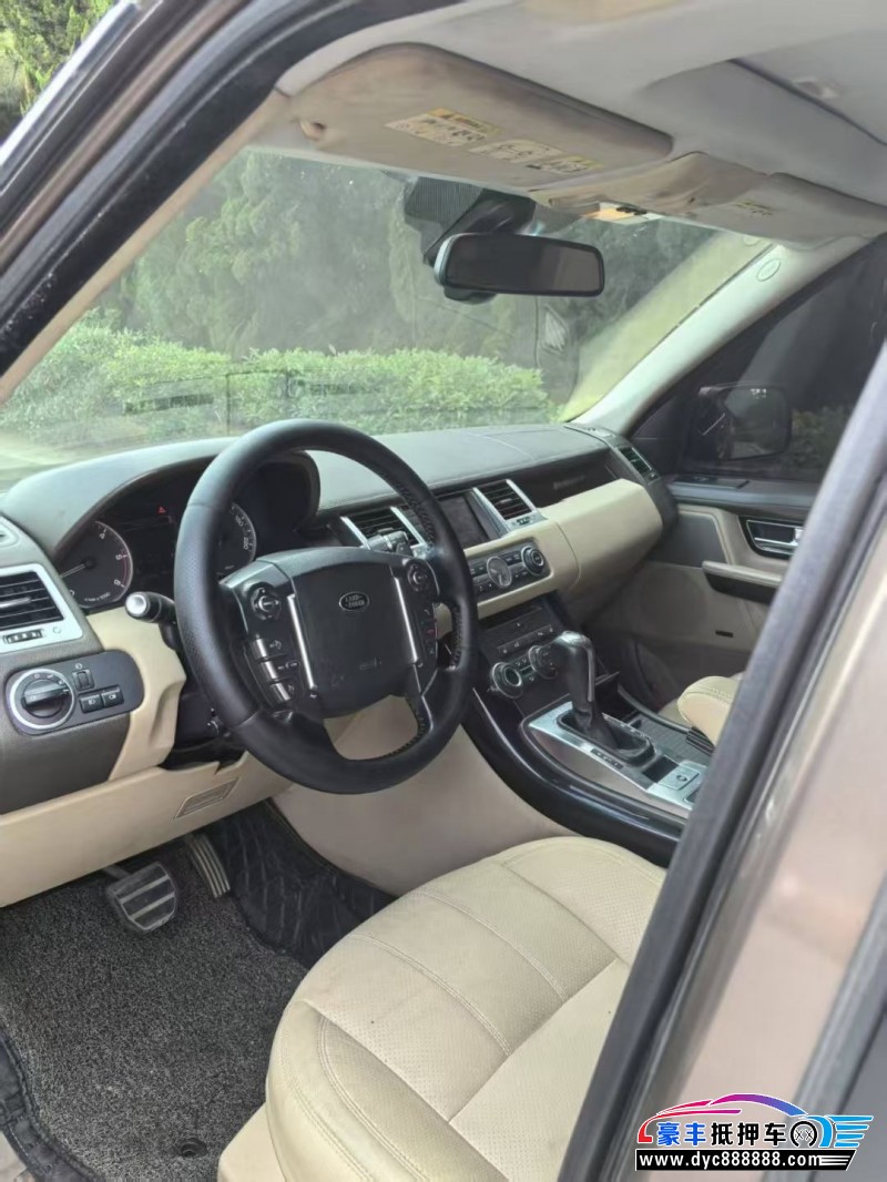 13年路虎揽胜运动轿车抵押车出售