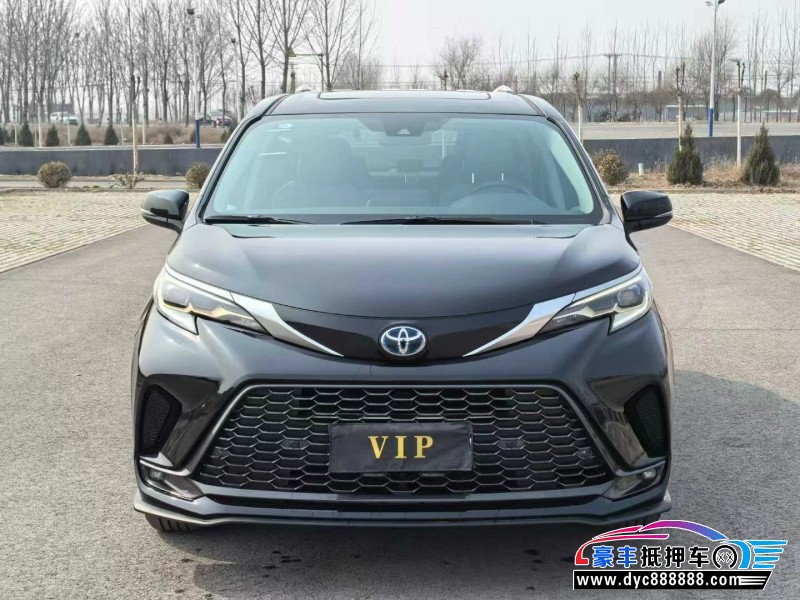 24年丰田格瑞维亚轿车抵押车出售