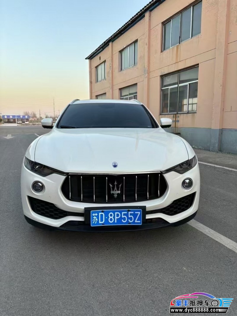 18年玛莎拉蒂莱万特轿车抵押车出售