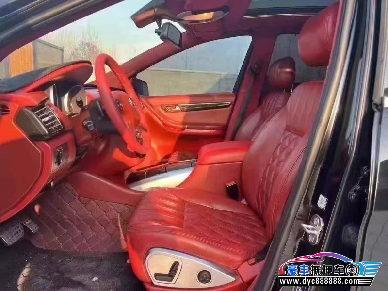 16年奔驰R轿车抵押车出售