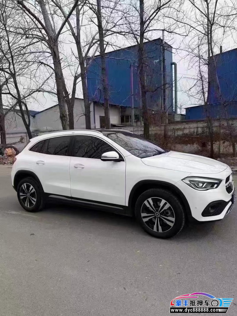 23年奔驰GLA轿车抵押车出售