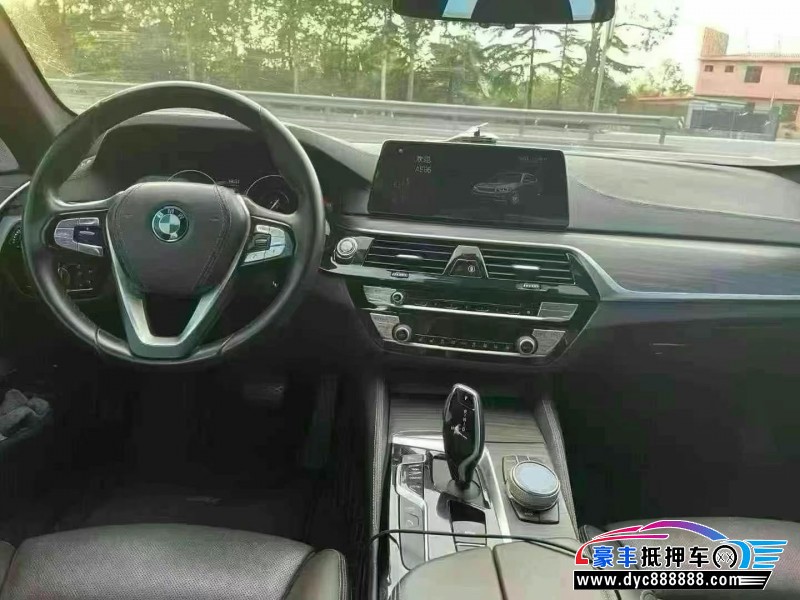 19年宝马5系轿车抵押车出售