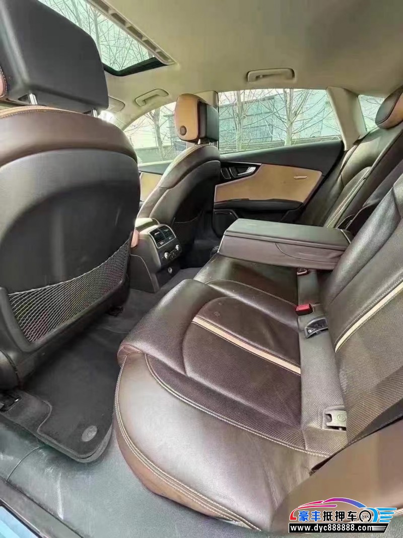 16年奥迪A7轿车抵押车出售