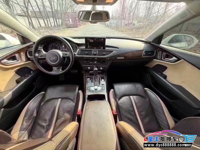 16年奥迪A7轿车抵押车出售