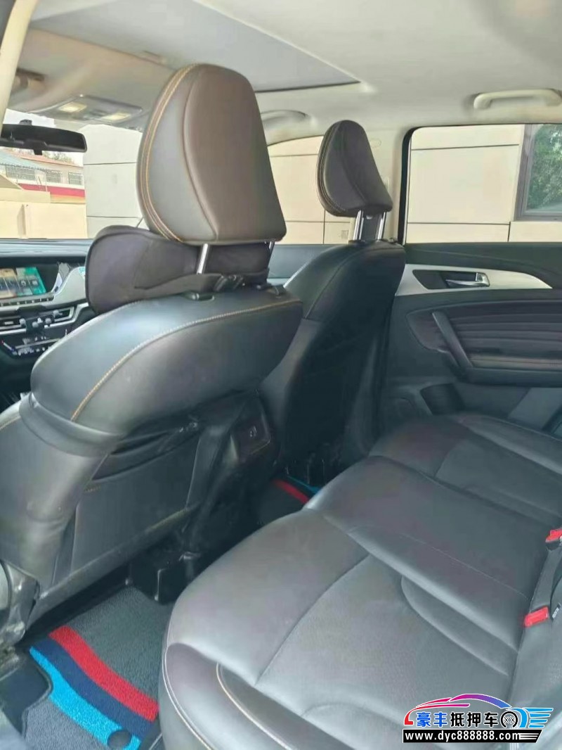 19年长安CS35轿车抵押车出售