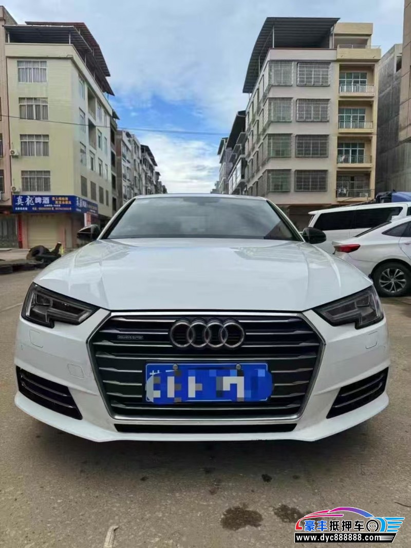 17年奥迪A4L轿车抵押车出售