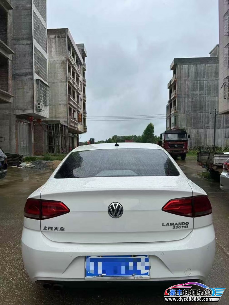 18年大众凌渡轿车抵押车出售