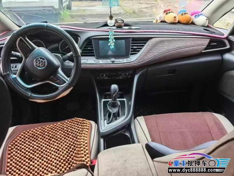 18年别克别克GL6轿车抵押车出售