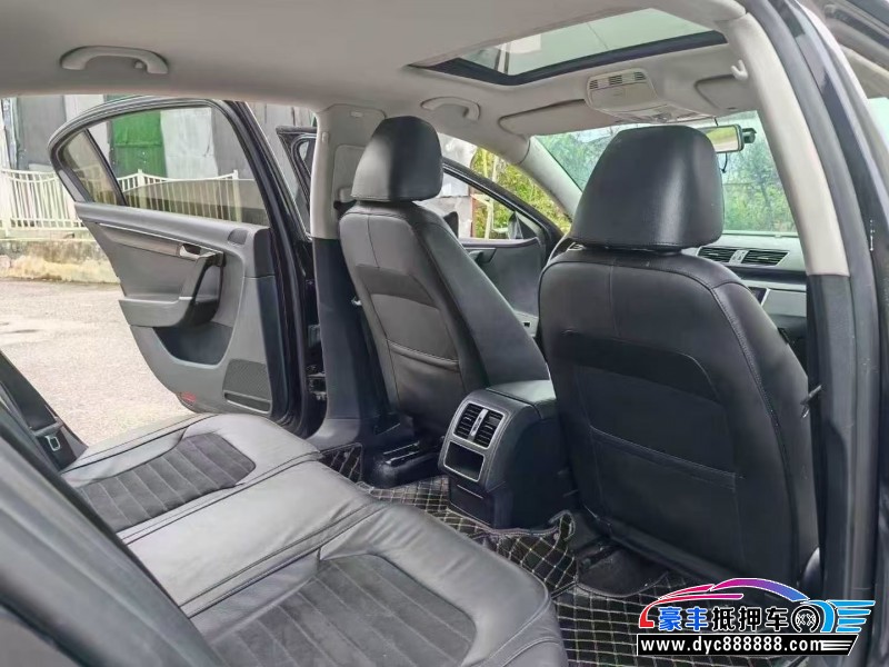 15年大众迈腾轿车抵押车出售