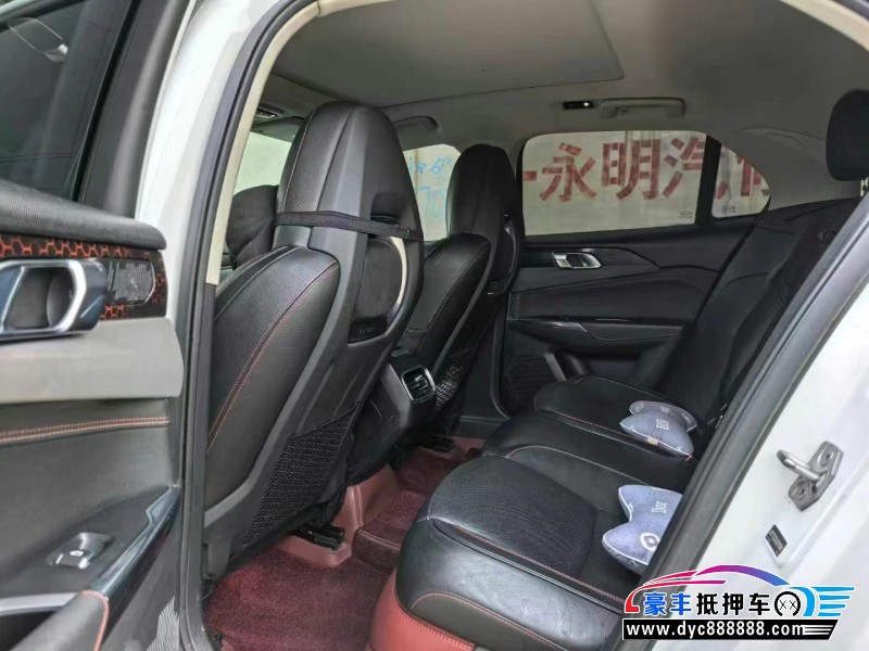 18年领克02轿车抵押车出售