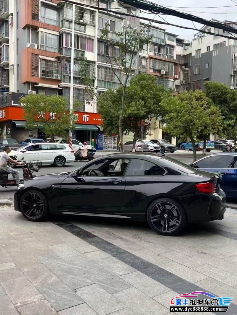 18年宝马M系轿车抵押车出售