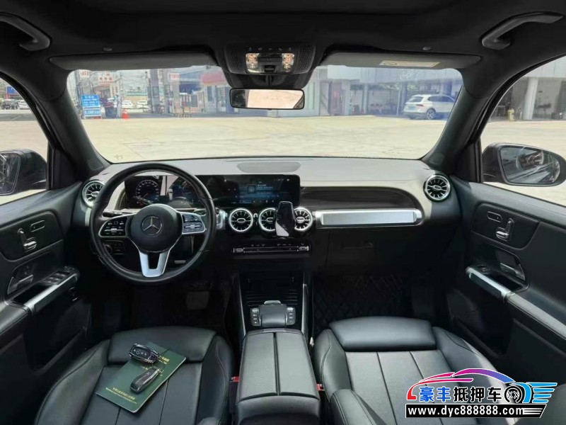 21年奔驰GLB轿车抵押车出售