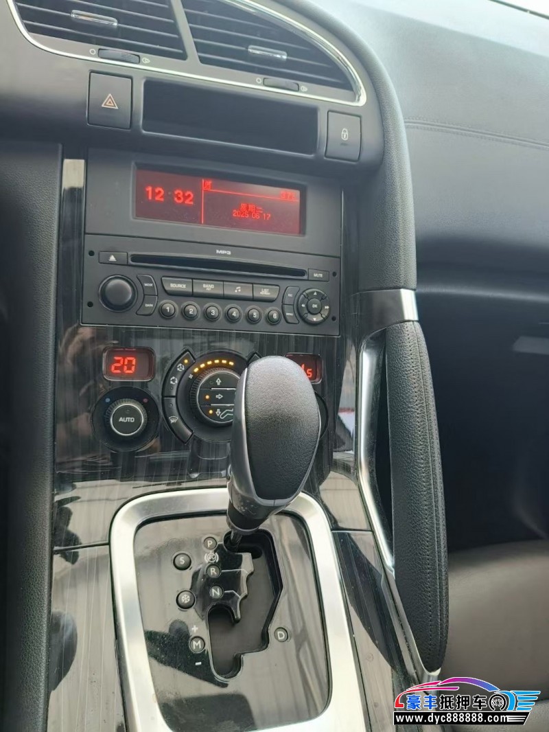 14年标致3008(进口)轿车抵押车出售