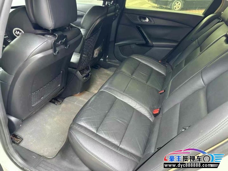 13年标致508轿车抵押车出售