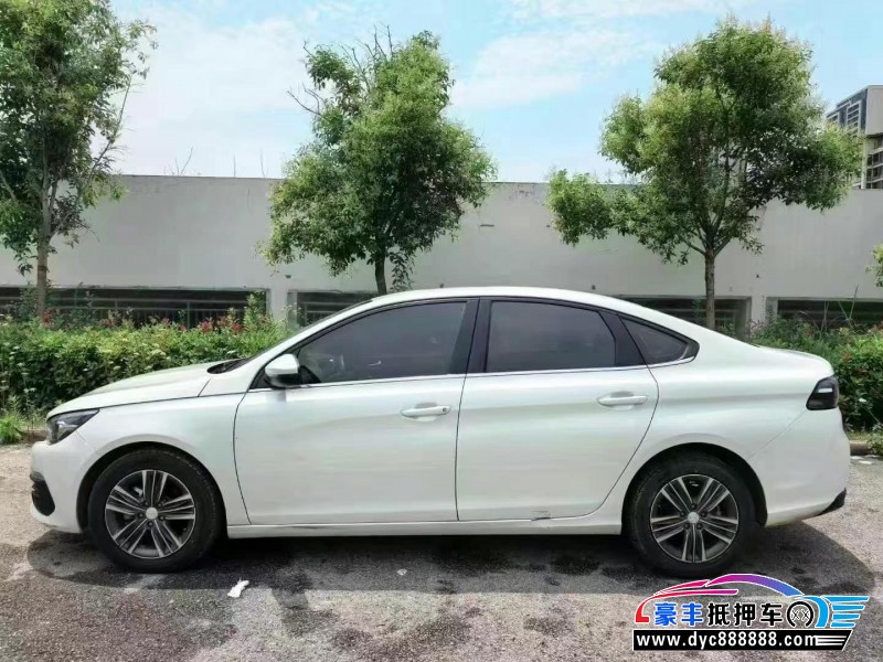 19年标致308轿车抵押车出售