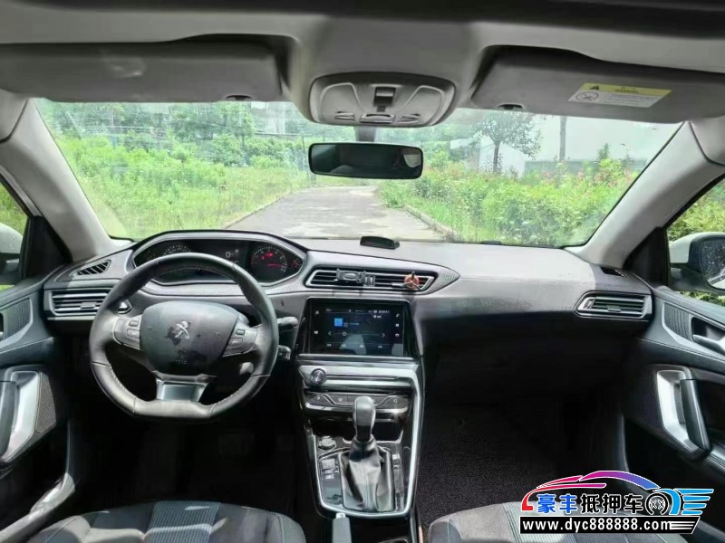 19年标致308轿车抵押车出售