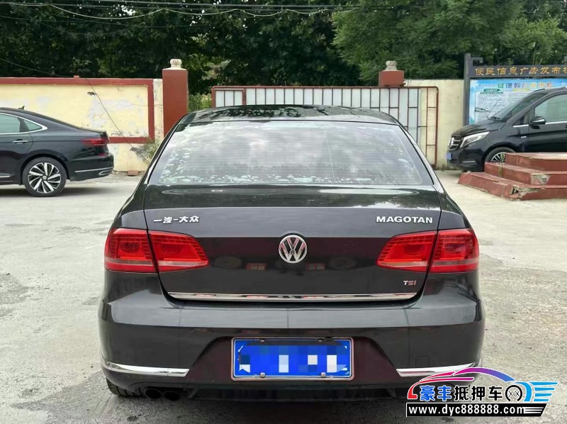 12年大众迈腾轿车抵押车出售