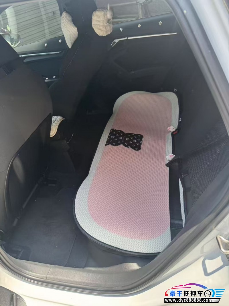 23年奥迪A3轿车抵押车出售