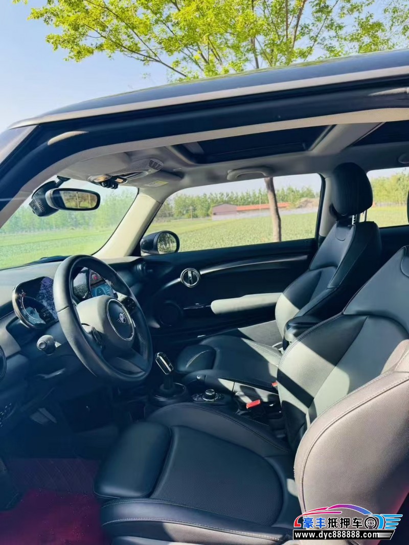 21年宝马MINI轿车抵押车出售