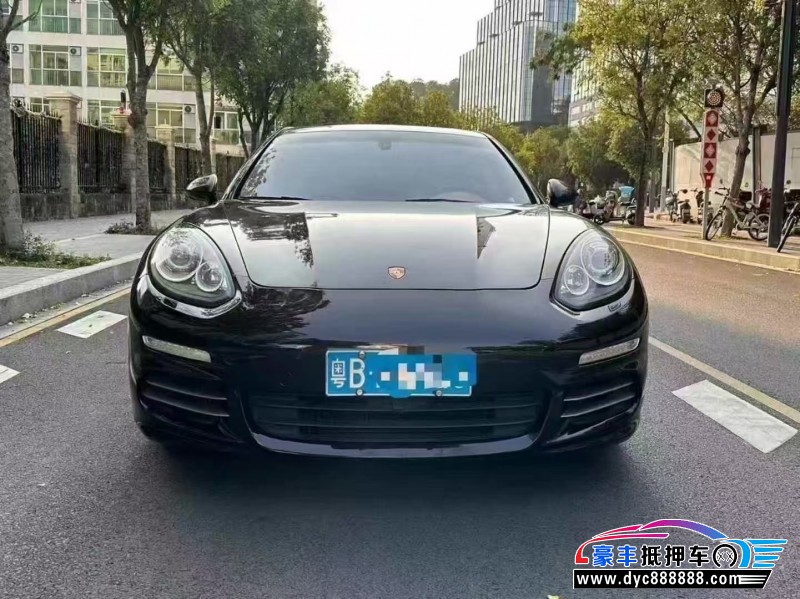 13年保时捷帕纳梅拉轿车抵押车出售