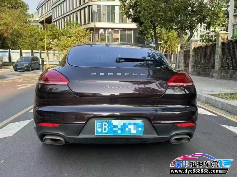 13年保时捷帕纳梅拉轿车抵押车出售