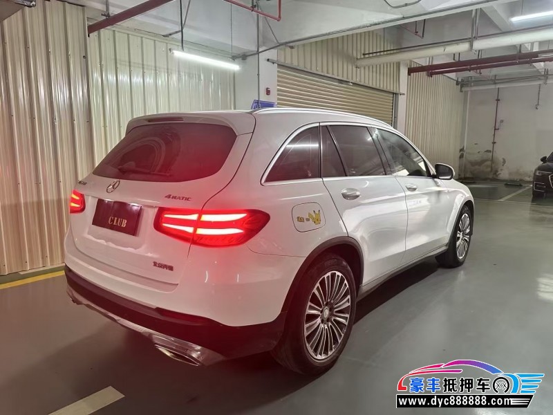 16年奔驰GLC轿车抵押车出售