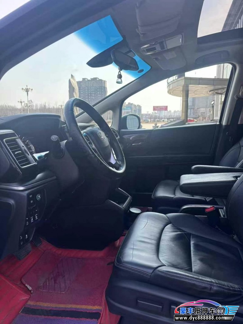 18年本田艾力绅轿车抵押车出售