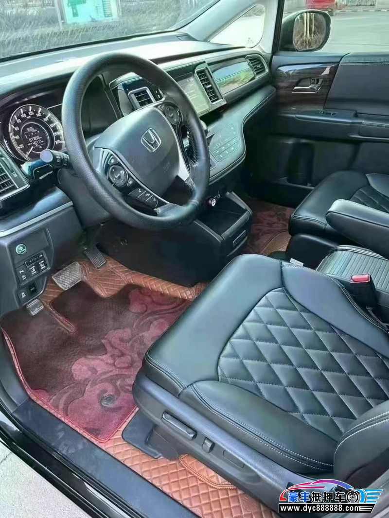 18年本田艾力绅轿车抵押车出售