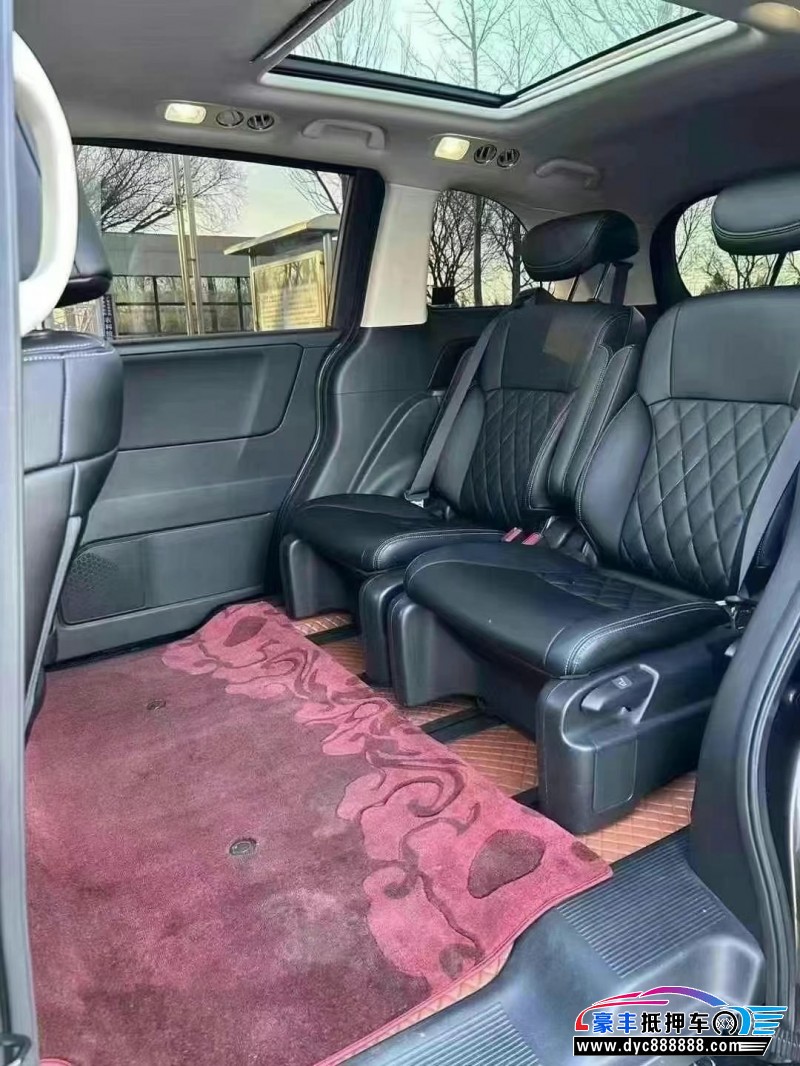 18年本田艾力绅轿车抵押车出售