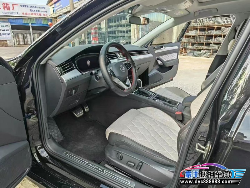 24年大众迈腾轿车抵押车出售