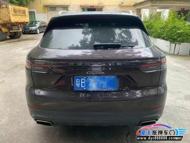 21年保时捷卡宴轿车抵押车出售