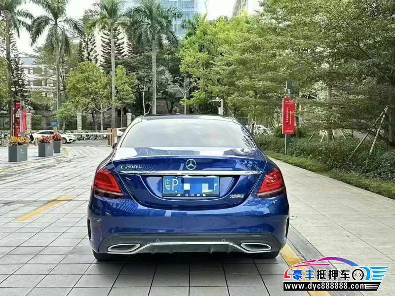 21年奔驰C轿车抵押车出售