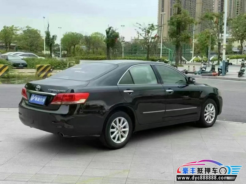 15年丰田凯美瑞轿车抵押车出售