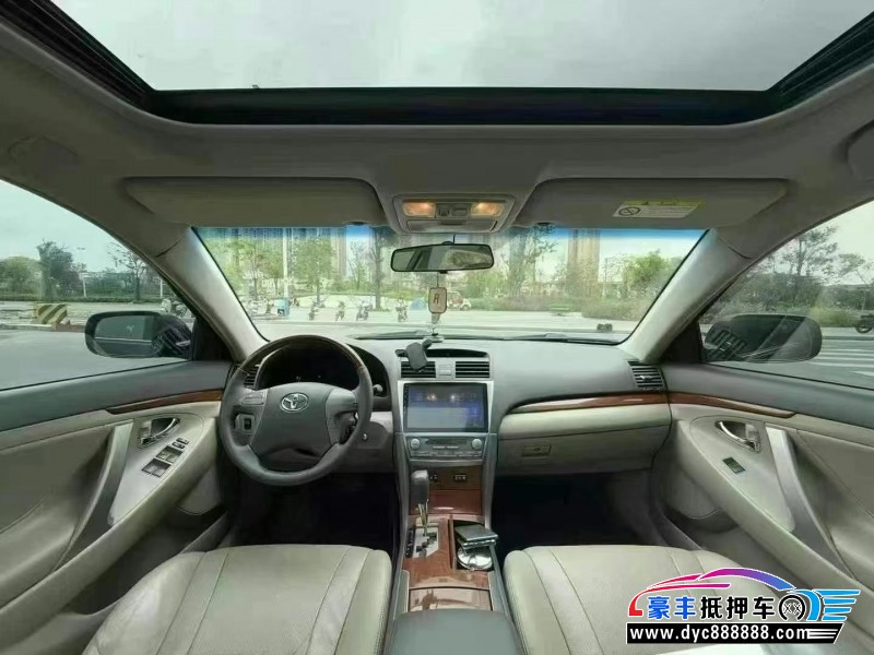 15年丰田凯美瑞轿车抵押车出售