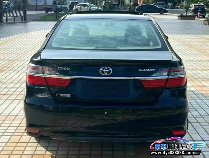 15年丰田凯美瑞轿车抵押车出售