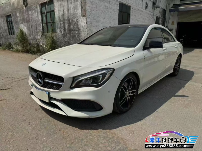 17年奔驰CLA轿车抵押车出售