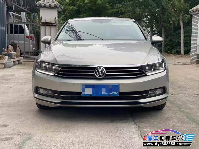 18年大众迈腾轿车抵押车出售